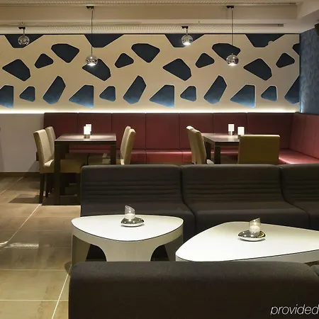 Western Hotel 4*