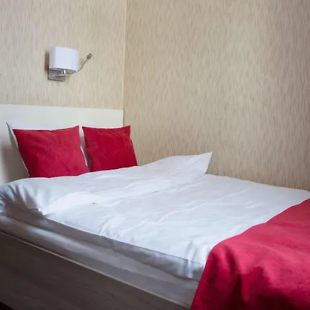 Western Ξενοδοχείο 4*